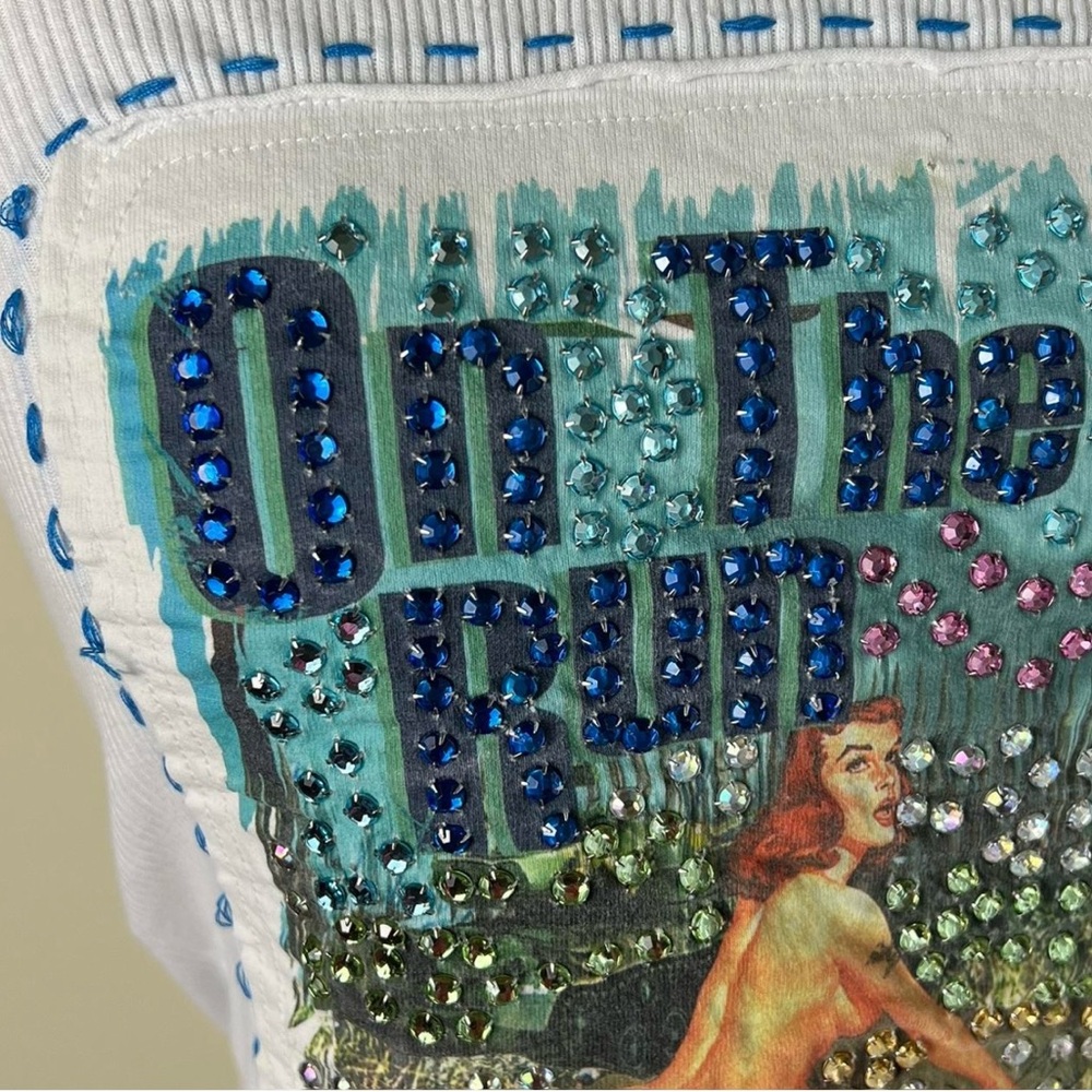 NEW True Rebel Graphic / Rhinestone Tank Top  SZ-S - Picture 3 of 7